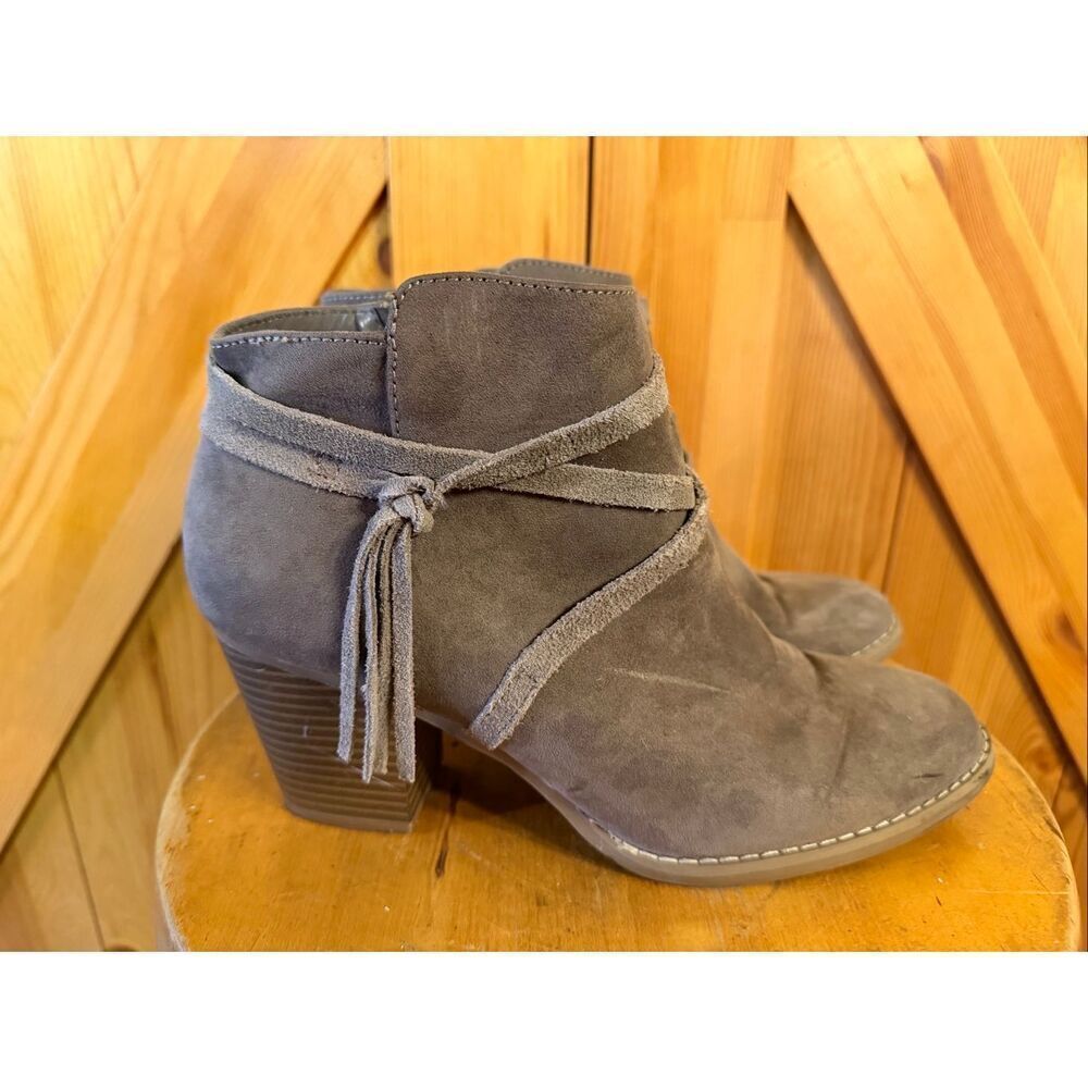 Express Boots Womens 10 Ankle Booties Heels Casual Brown Fabric Side Zipper